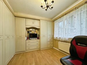 Bedroom 3- click for photo gallery